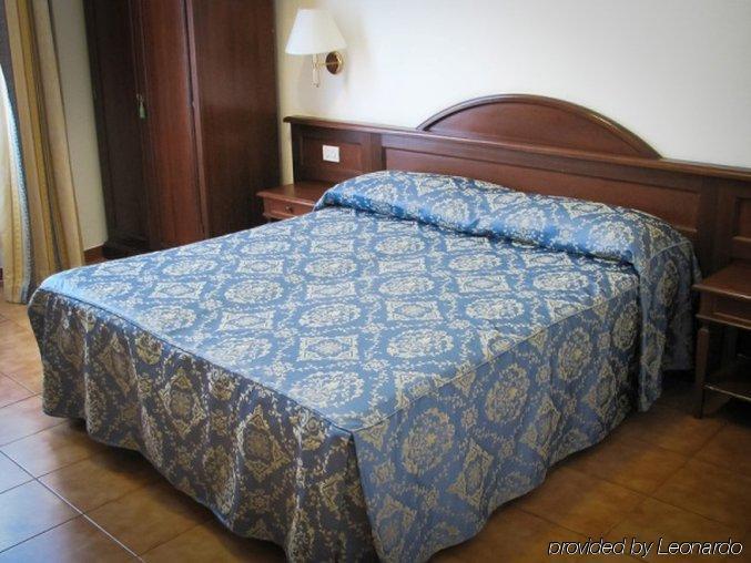 Hotel Spagna Ex Deco Florença Quarto foto